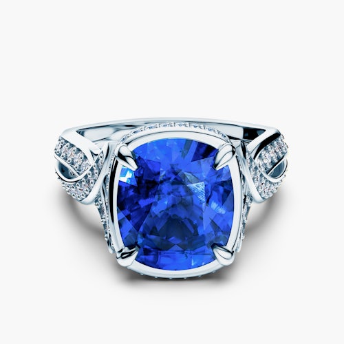 Pierścionek SAVICKI: białe złoto, niebieski szafir, diamenty